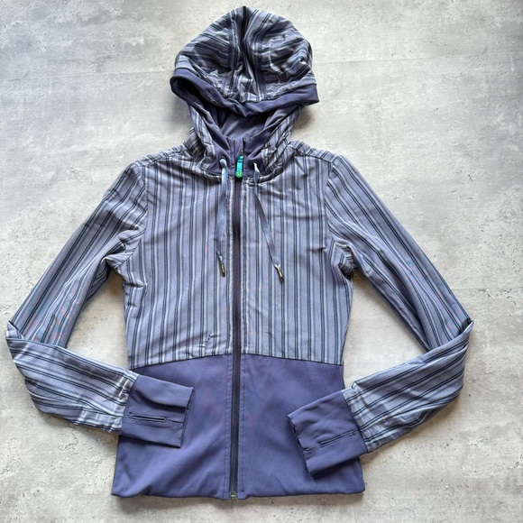 Lululemon Reversible Dance Studio Jacket, Purple Size 4 - Picture 1 of 13